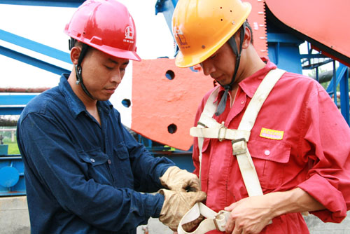 欽州靈山浦北外墻清洗，防水修補安裝—中福高空作業工程公司